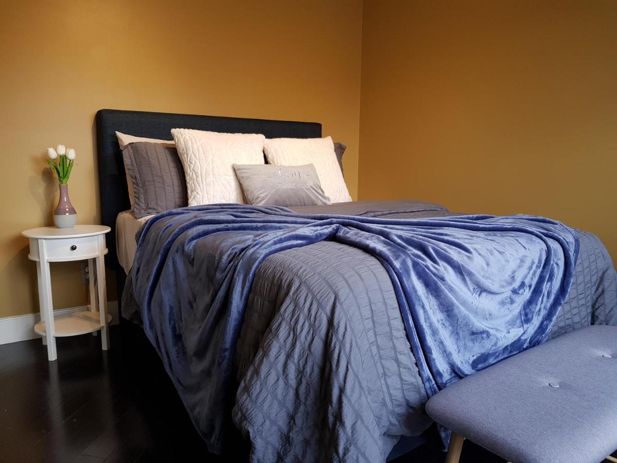 Tuscan Ridge Guesthouse Calgary West Esterno foto