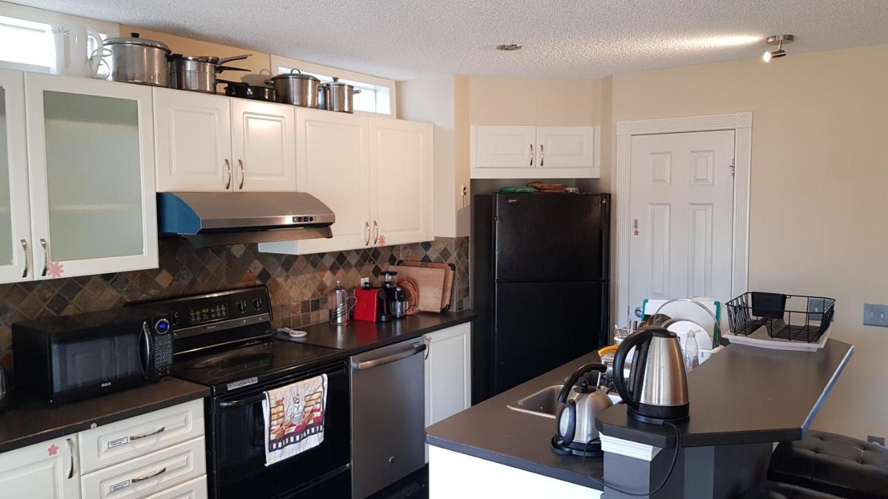 Tuscan Ridge Guesthouse Calgary West Esterno foto