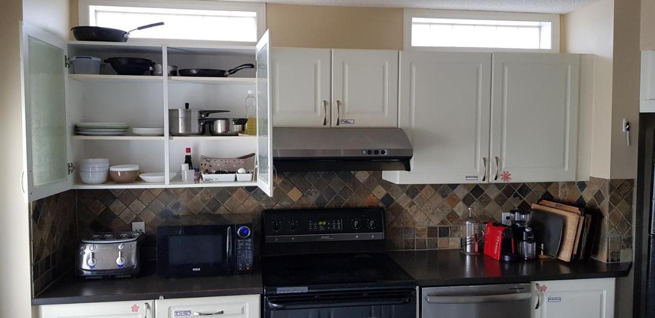 Tuscan Ridge Guesthouse Calgary West Esterno foto
