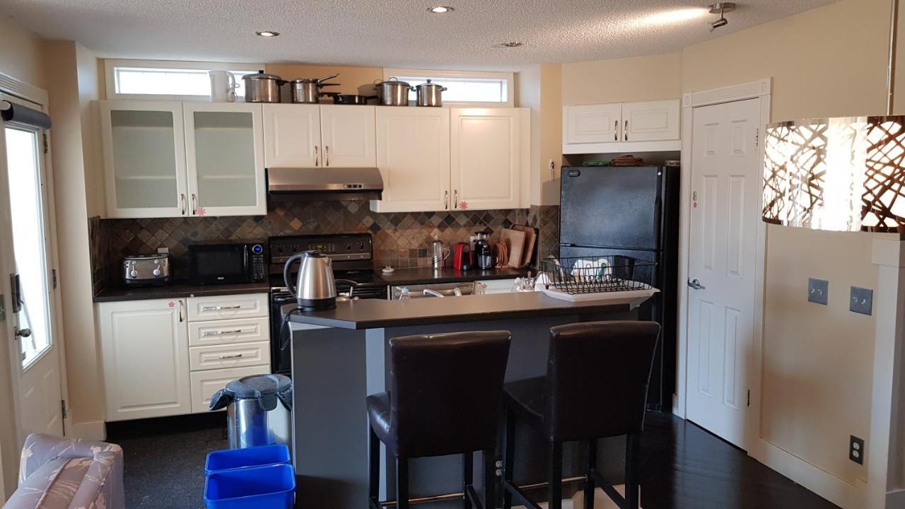 Tuscan Ridge Guesthouse Calgary West Esterno foto