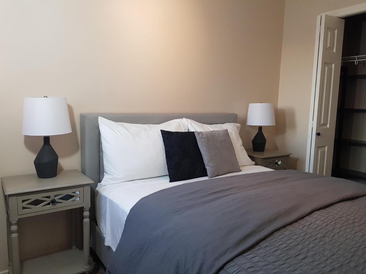 Tuscan Ridge Guesthouse Calgary West Esterno foto