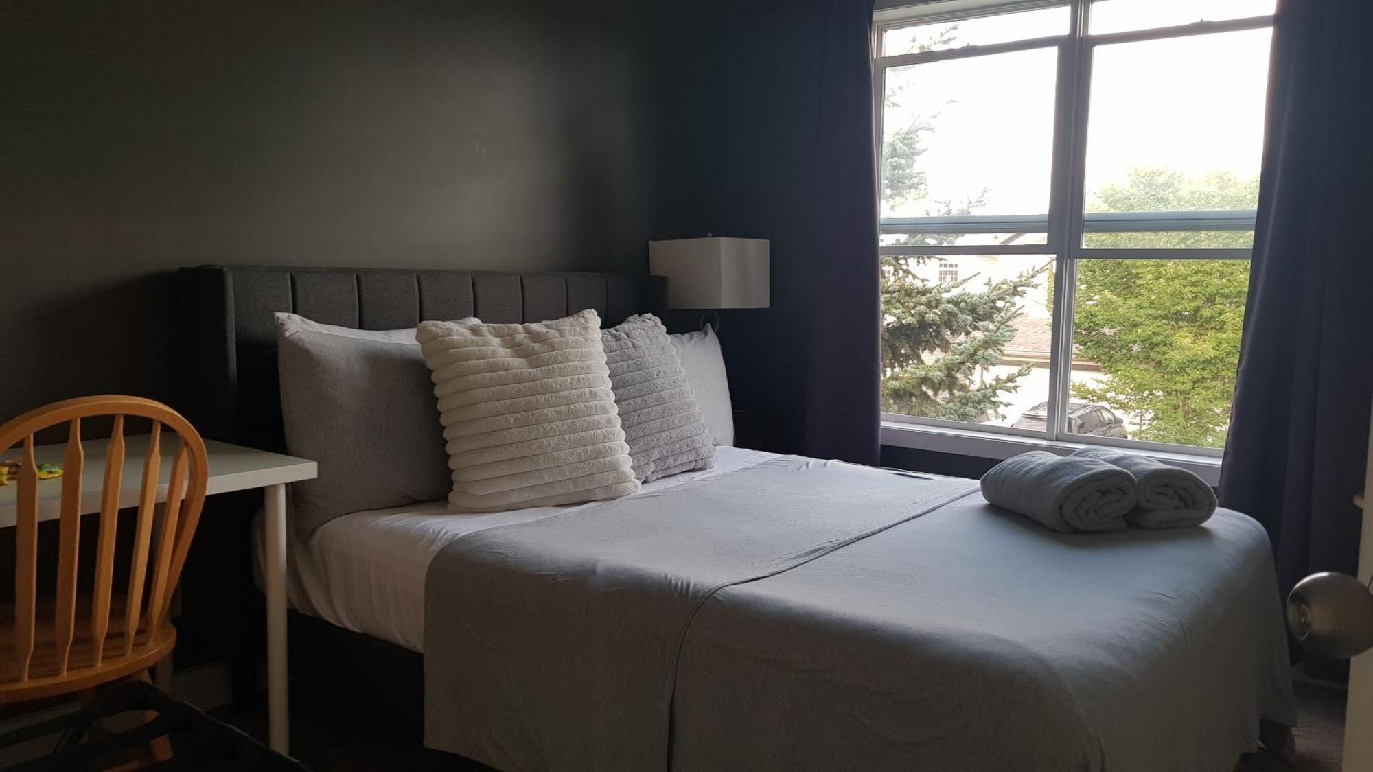 Tuscan Ridge Guesthouse Calgary West Esterno foto